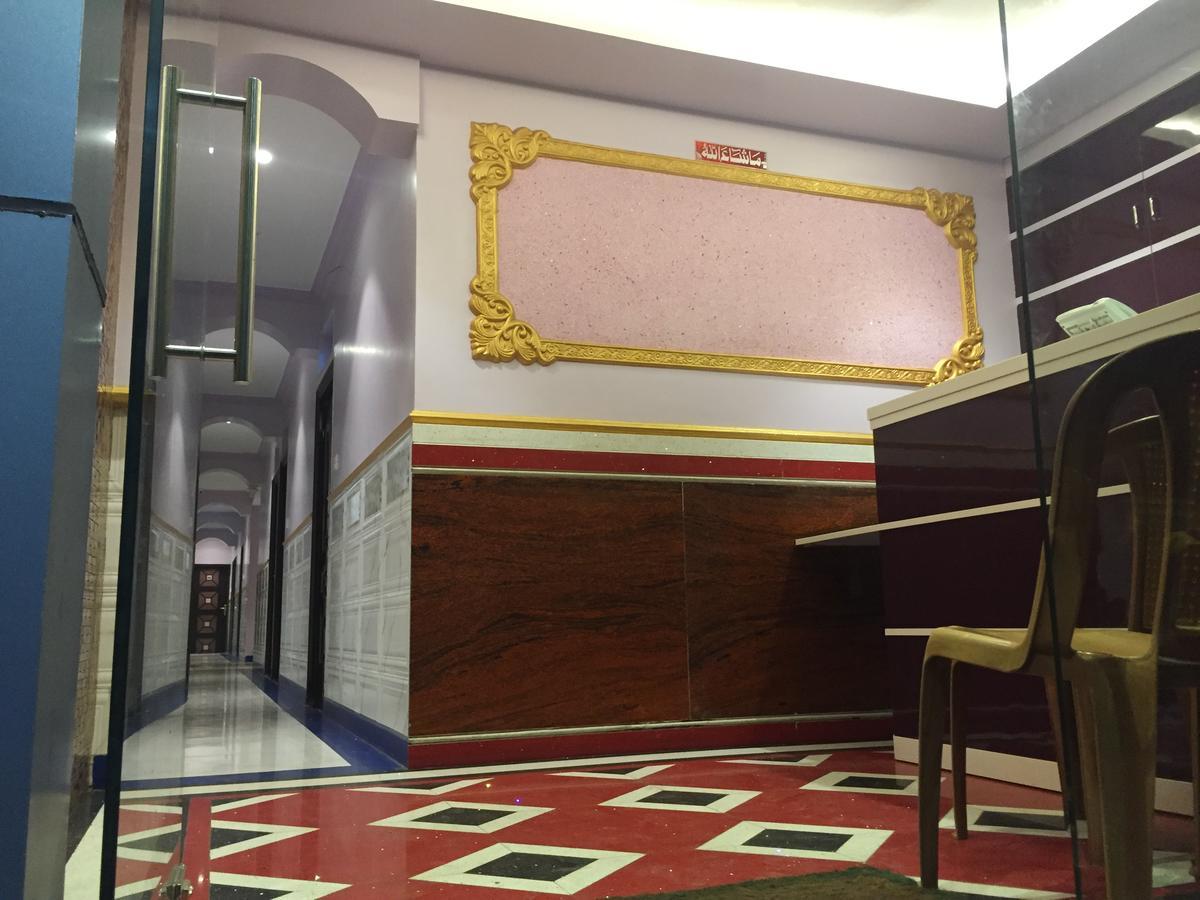 Hotel Marhaba Bombay Eksteriør billede
